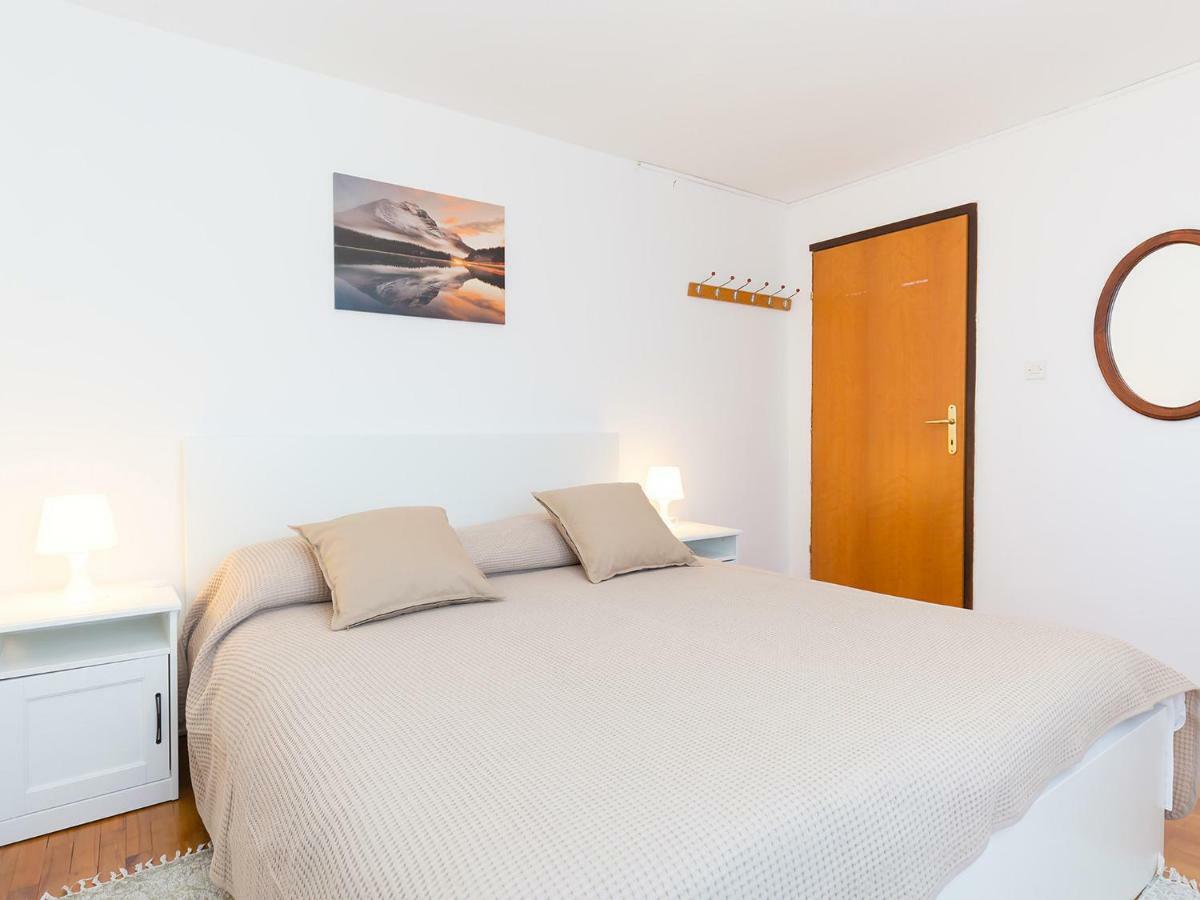 Villa Mira Tar-Vabriga Ngoại thất bức ảnh